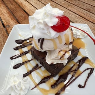 Brownie Sundae
