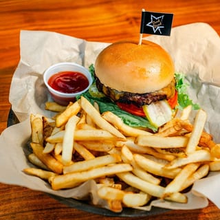 Classic Cheeseburger